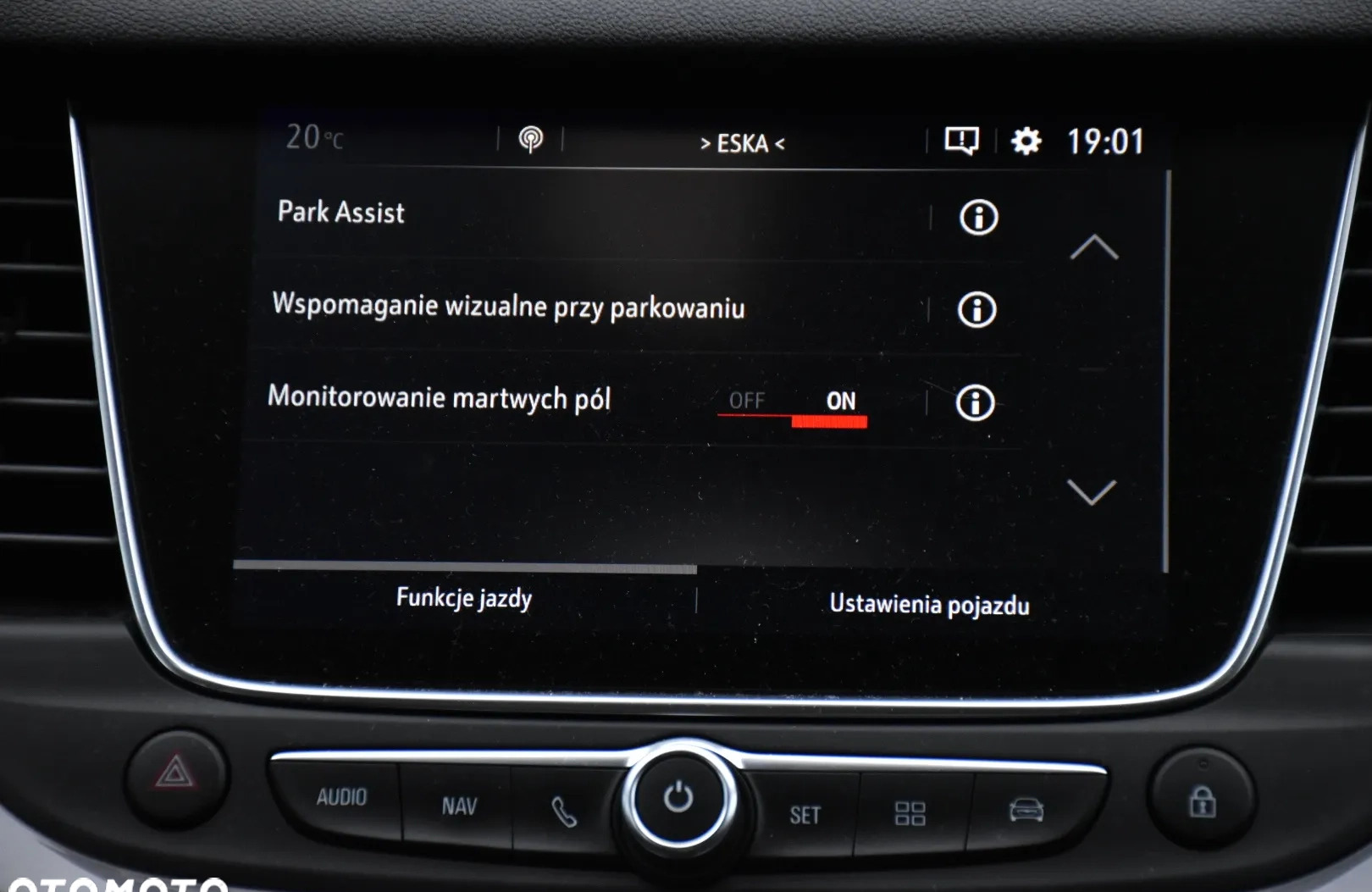Opel Grandland X cena 73900 przebieg: 67000, rok produkcji 2018 z Rzeszów małe 562